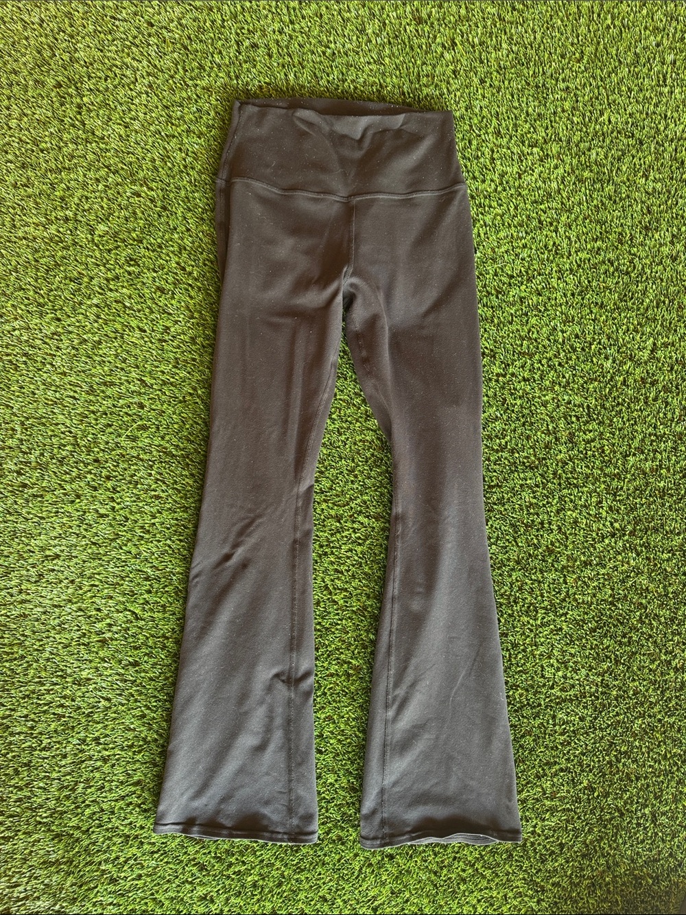ALO Yoga High Wasited Black Flared Leggings
